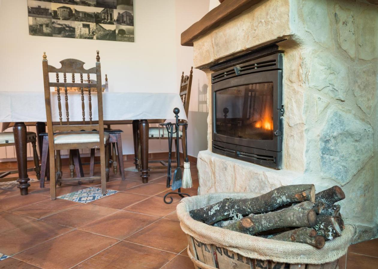 Casa Rural Las Abubillas Mirabueno Eksteriør billede